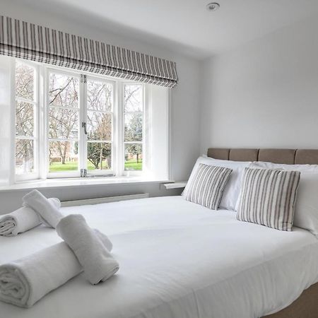 Castle Properties: The Duchess, 3 Bed Family Cottage Windsor Eksteriør billede