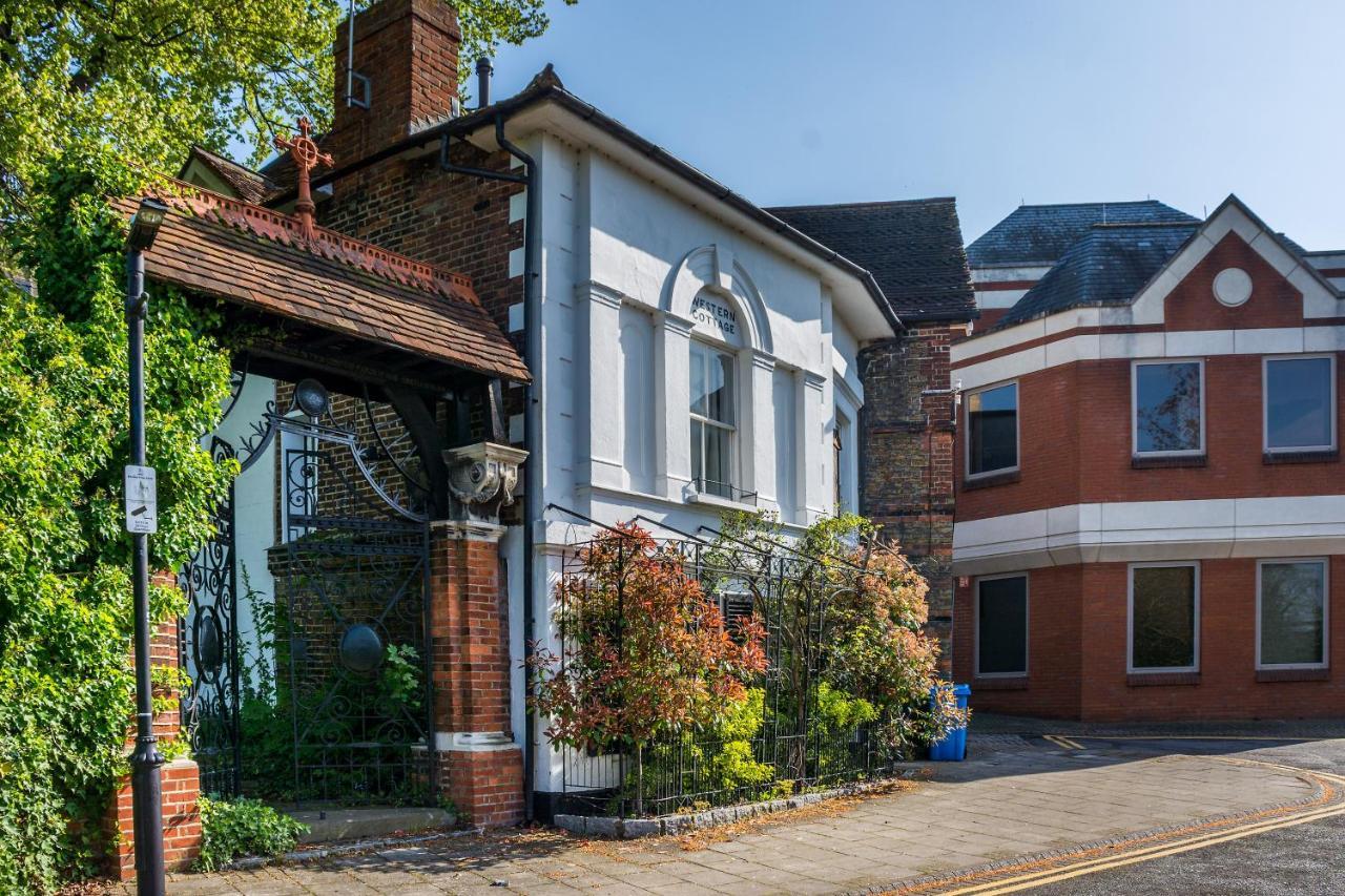 Castle Properties: The Duchess, 3 Bed Family Cottage Windsor Eksteriør billede
