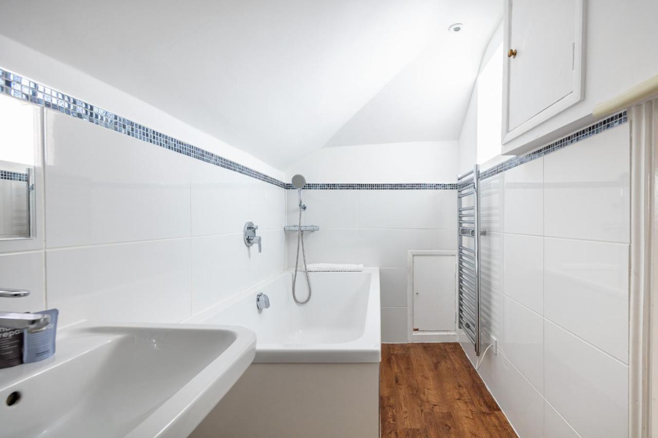 Castle Properties: The Duchess, 3 Bed Family Cottage Windsor Eksteriør billede