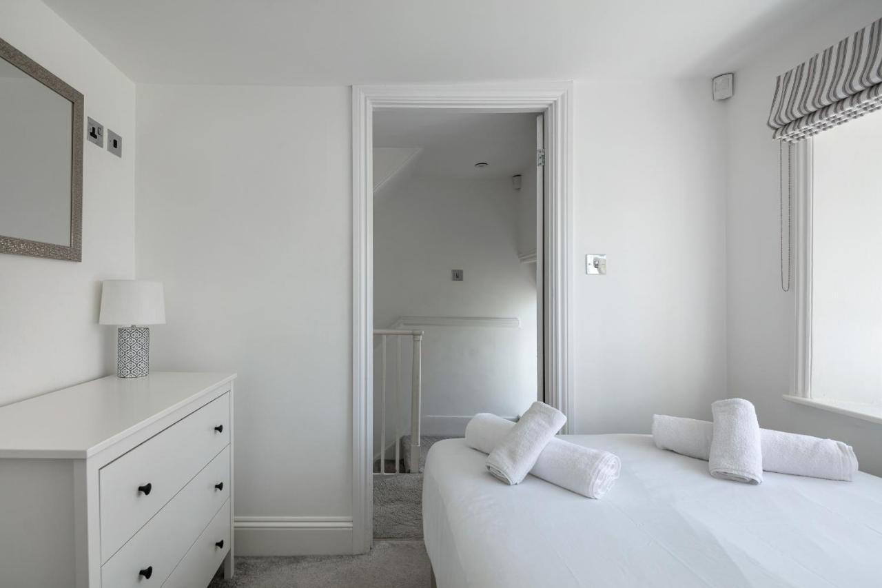 Castle Properties: The Duchess, 3 Bed Family Cottage Windsor Eksteriør billede