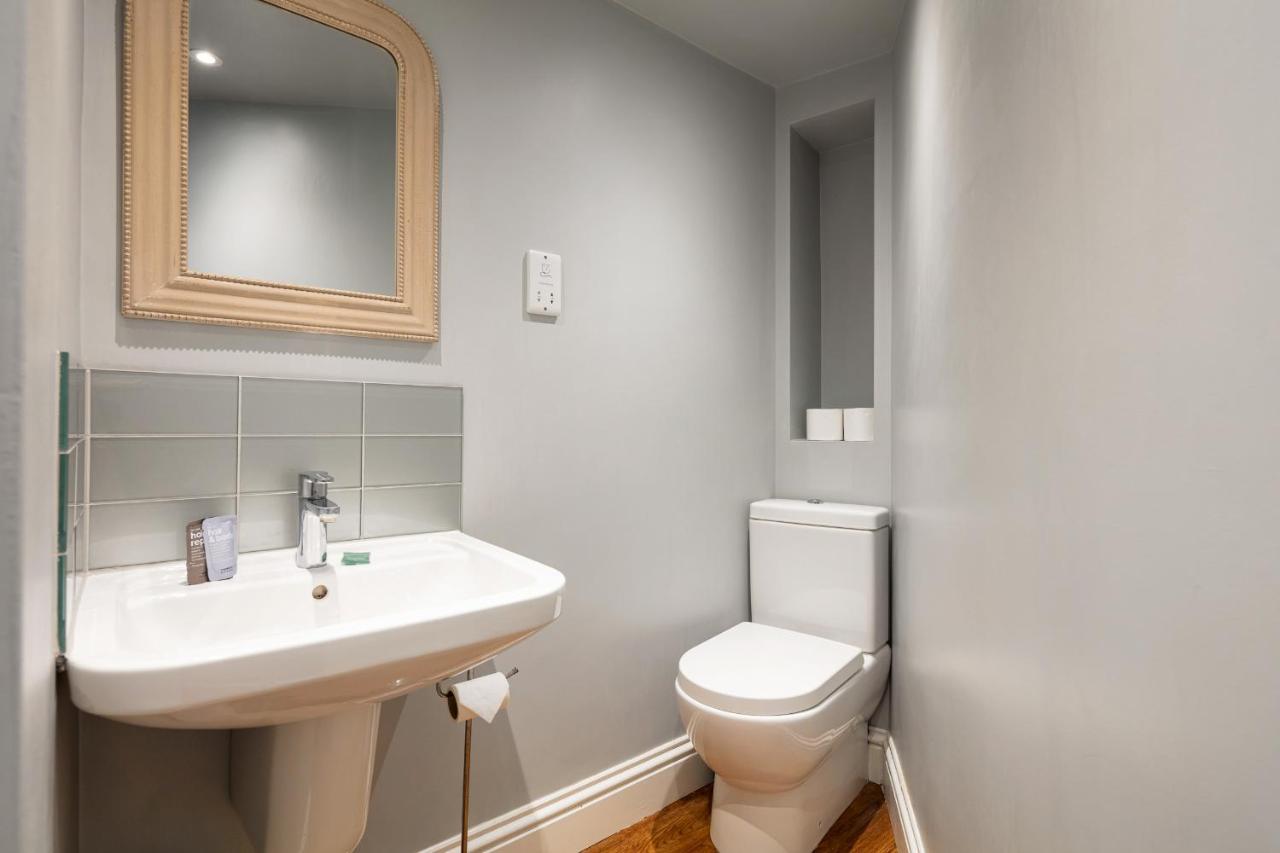 Castle Properties: The Duchess, 3 Bed Family Cottage Windsor Eksteriør billede